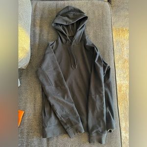 Men’s Lululemon City Sweat Pullover (Medium)